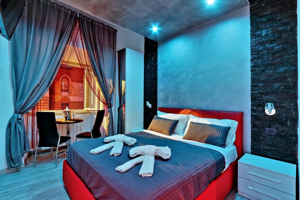 Paradise 3* Rom